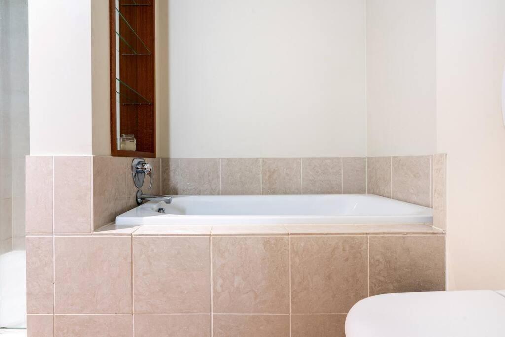 Apartament Luxury Waterfront Nest Above Viaduct Harbour Auckland Zewnętrze zdjęcie